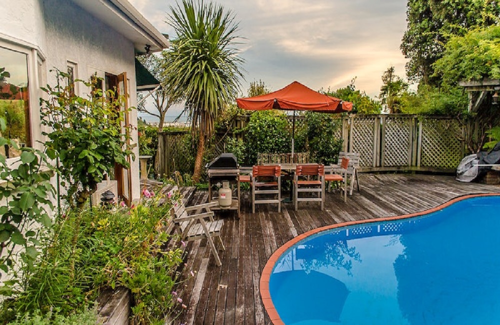 Pool House Ideas