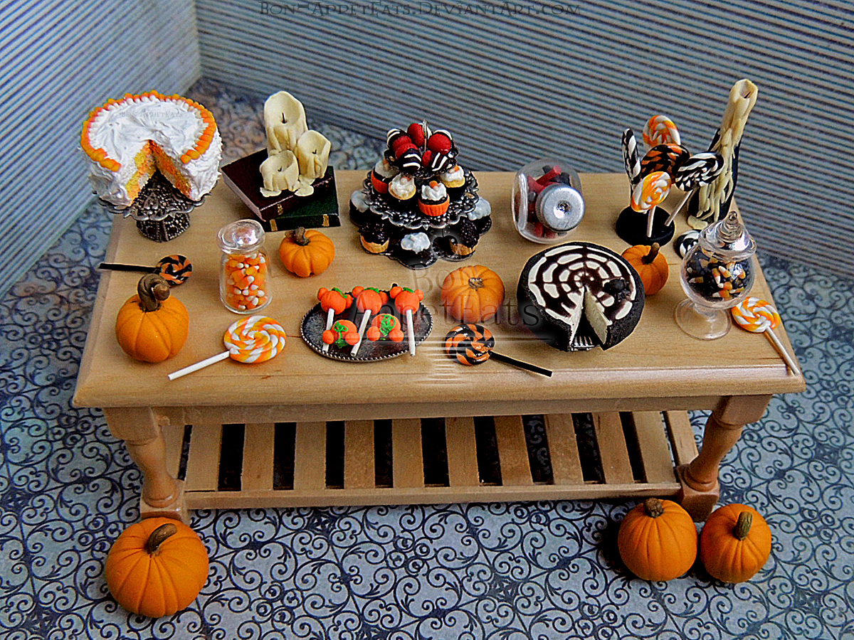 Halloween Tablescapes Ideas