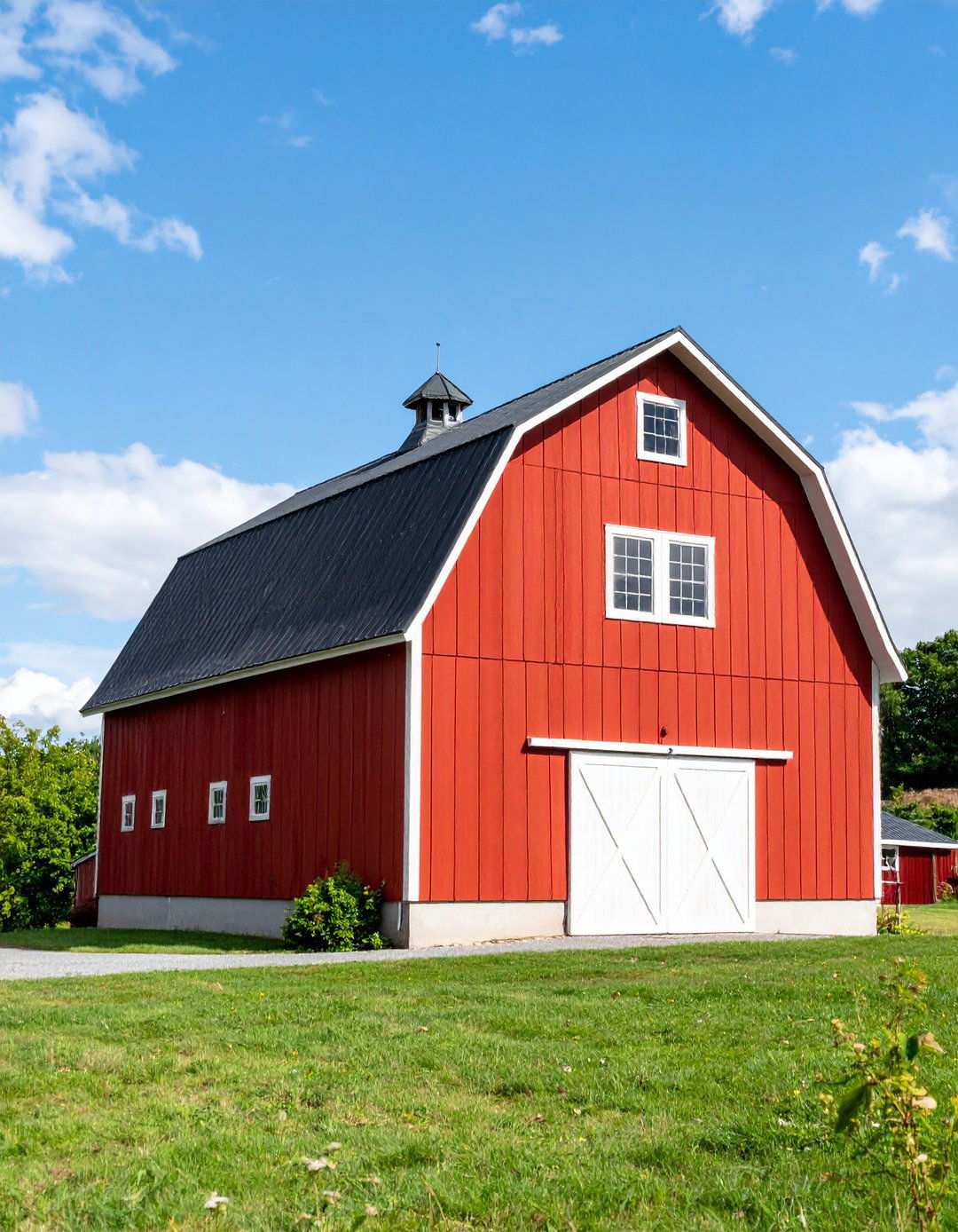 Classic Red Barn Traditional Exterior - 24 Pole Barn and Barndominium House Exteriors