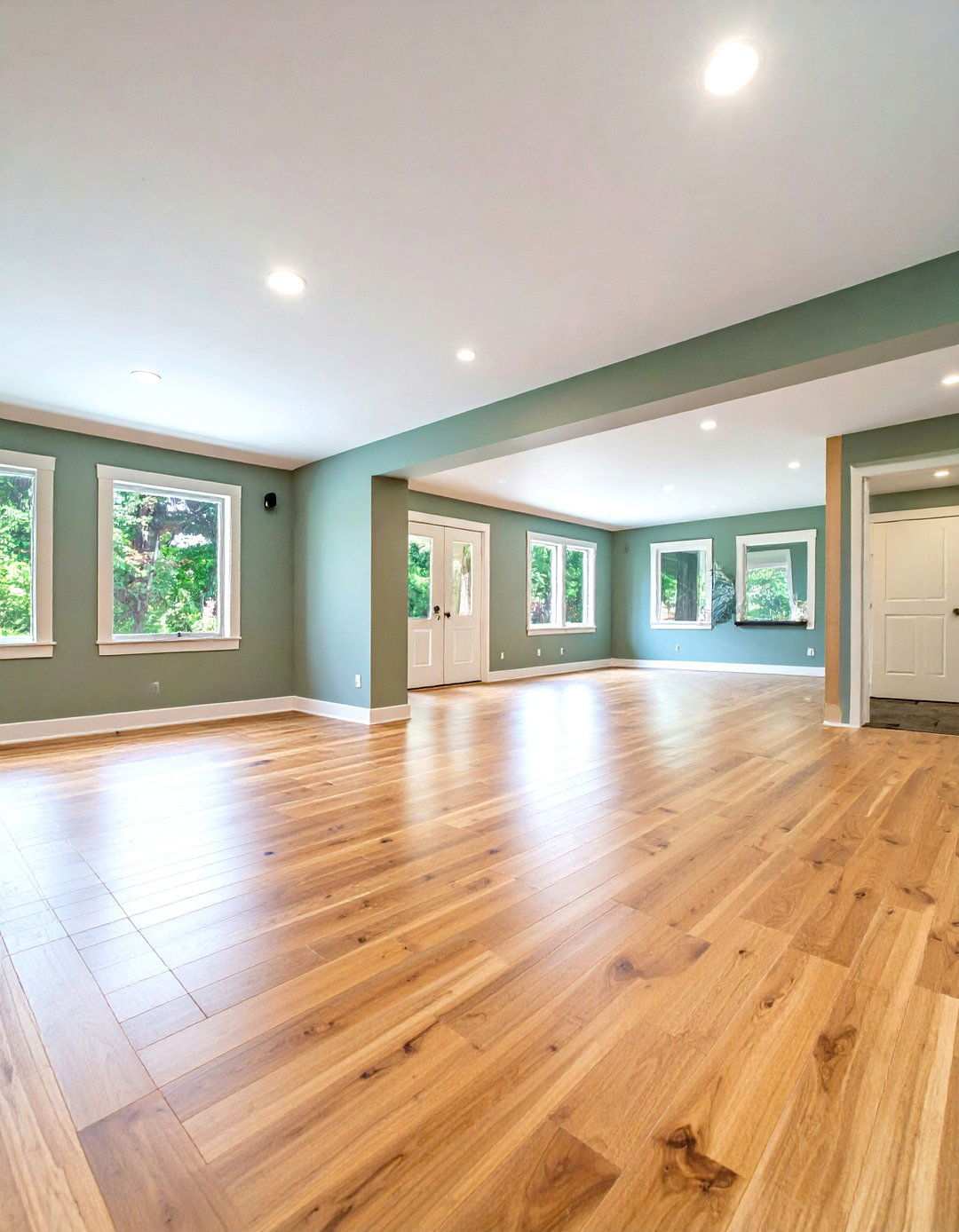 Engineered Hardwood Stability - 24 Wood Floor Ideas