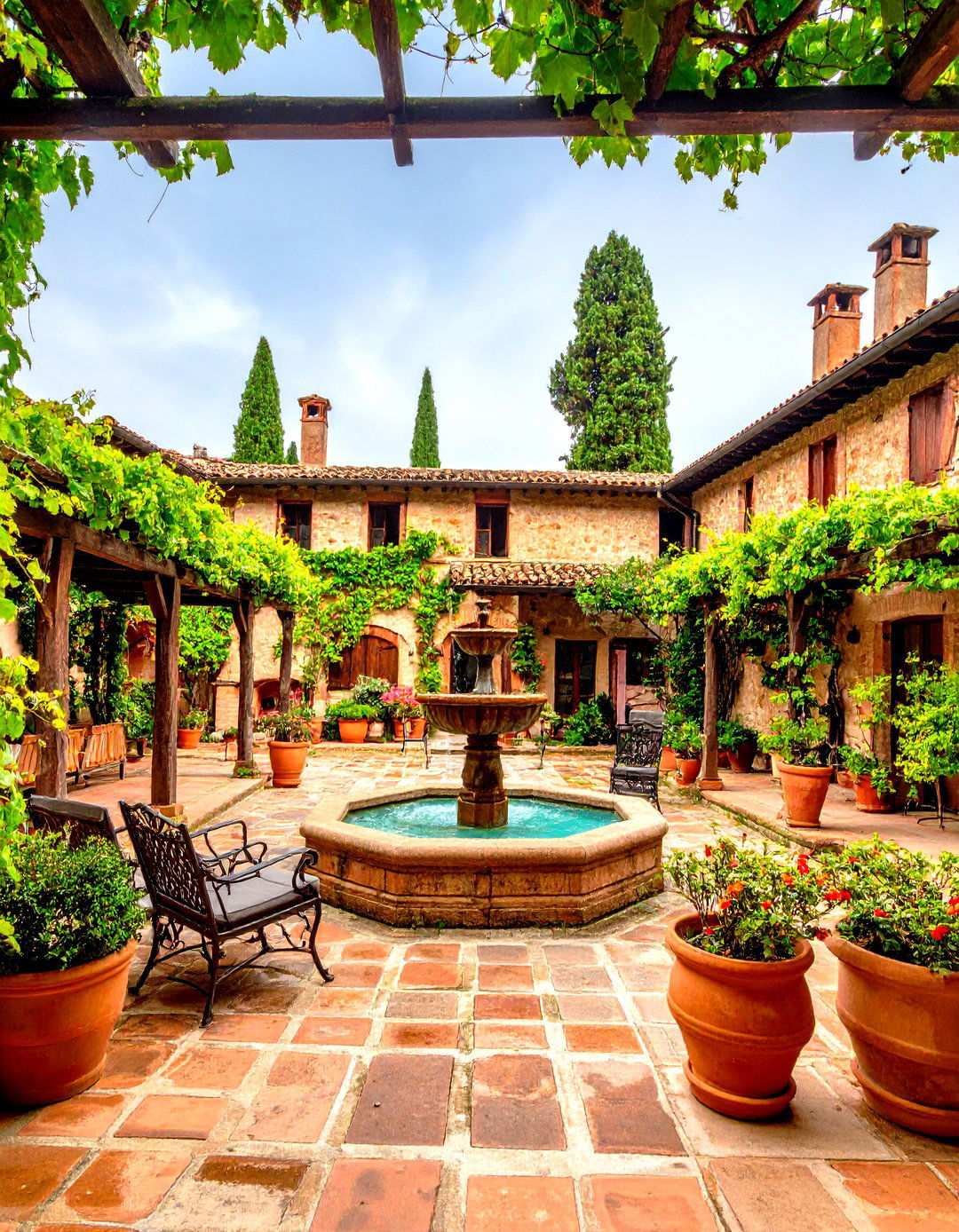 Mediterranean Villa Courtyard - 24 Large Backyard Ideas