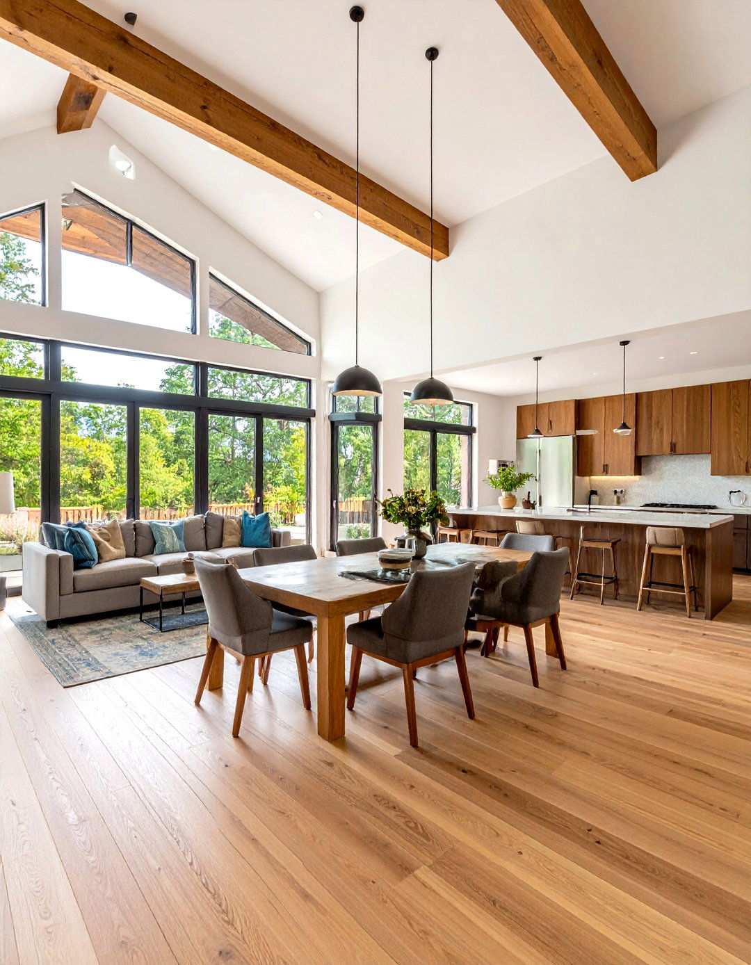 Open Concept Living Spaces - 24 Modern Ranch House