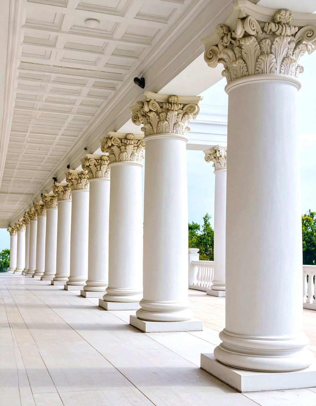 Ornate Column Victorian Porch Design - 24 Victorian Porch Ideas