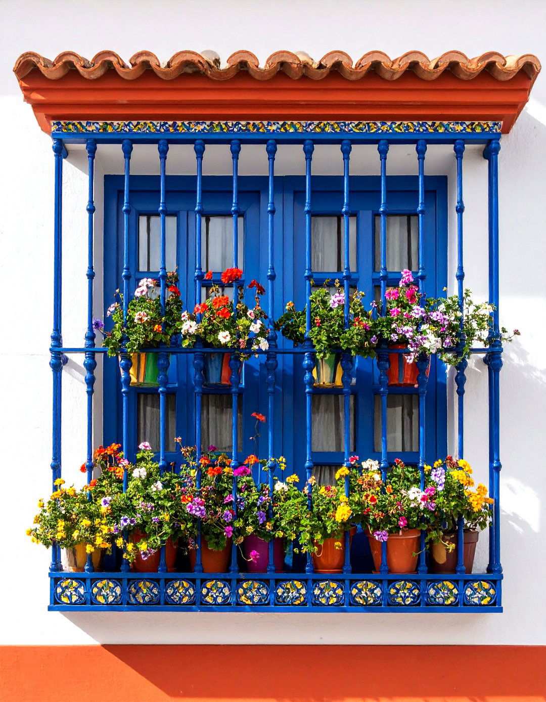 Ornate Window Grilles - 24 spanish style home exterior ideas