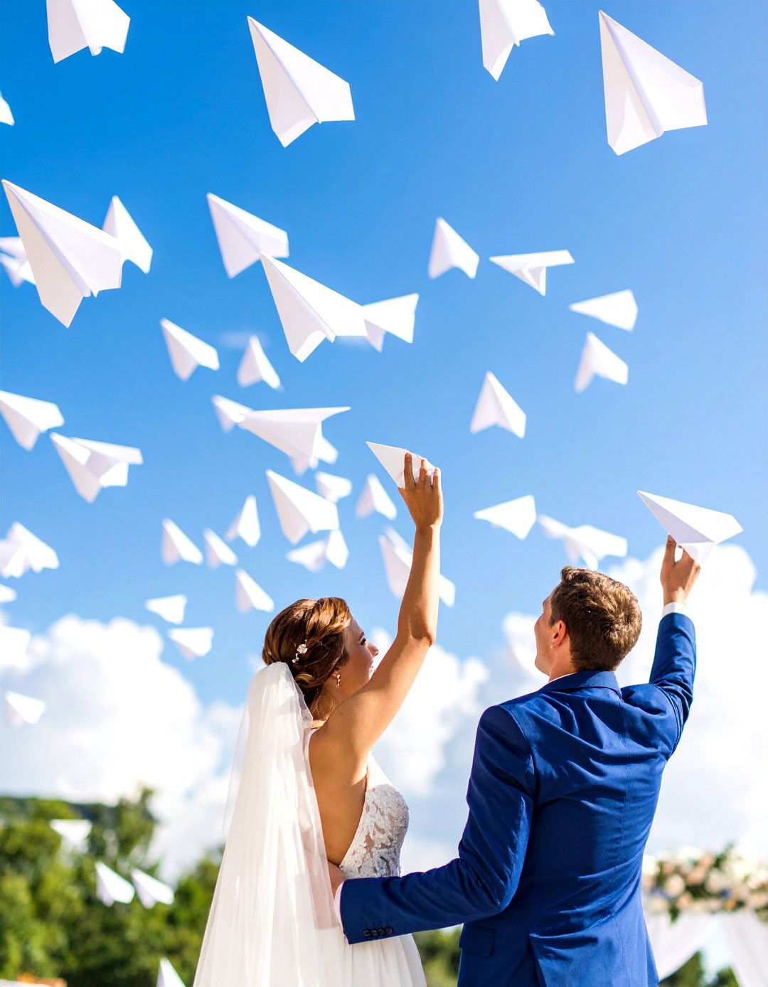 Paper Airplane Sendoff - 24 Wedding Send-off Ideas