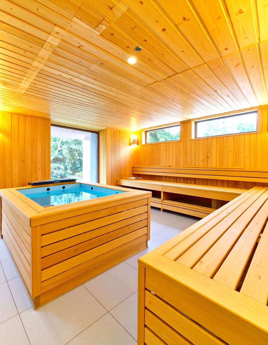 Therapeutic Recovery Sauna for Athletes - 24 Sauna Room Design Ideas
